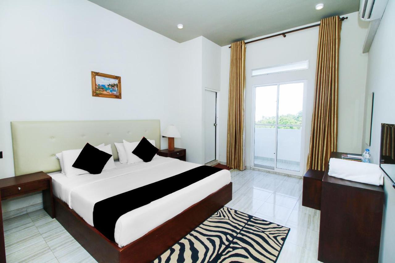 Cinnamon Villa Negombo Exteriör bild